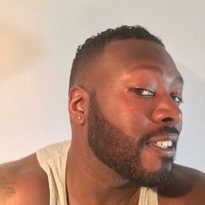 Meet your Posher, Stephane